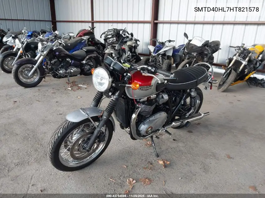 SMTD40HL7HT821578 2017 Triumph Motorcycle Bonneville T120/Black