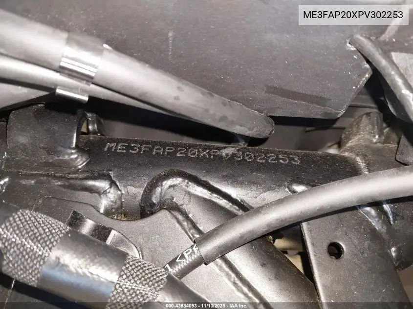 ME3FAP20XPV302253 2023 Royal Enfield Motors Classic 350