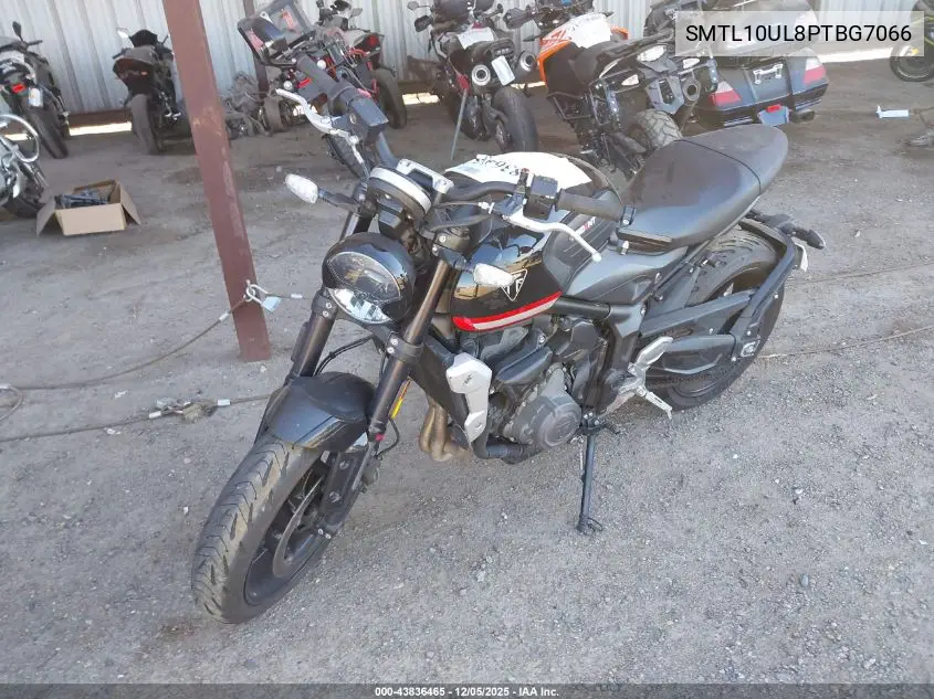 SMTL10UL8PTBG7066 2023 Triumph Motorcycle Trident 660