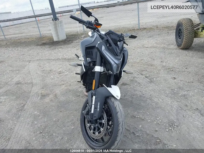LCEPEYL40R6020577 2024 Cf Moto 800Nk