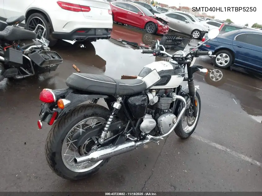SMTD40HL1RTBP5250 2024 Triumph Motorcycle Bonneville T120/Black