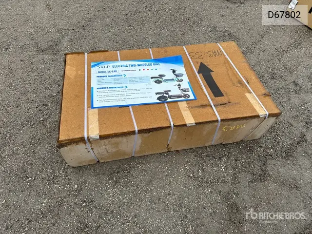 D67802 2026 Sk-E 48 2026 Sklp Sk-E48 Electric Scooter (Unused)