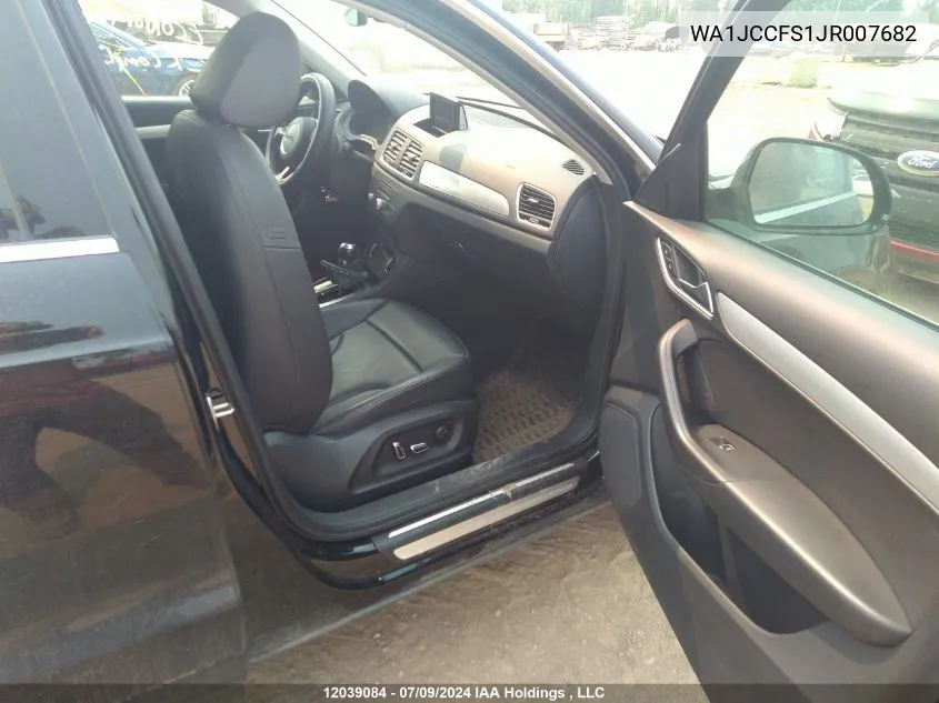 WA1JCCFS1JR007682 2018 Audi Q3