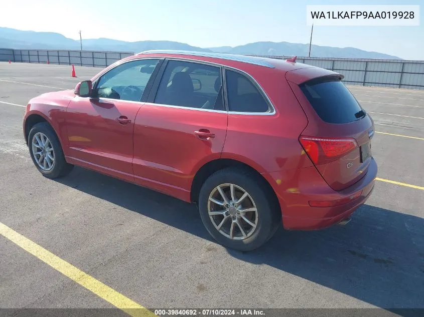 2010 Audi Q5 3.2 Premium VIN: WA1LKAFP9AA019928 Lot: 39840692