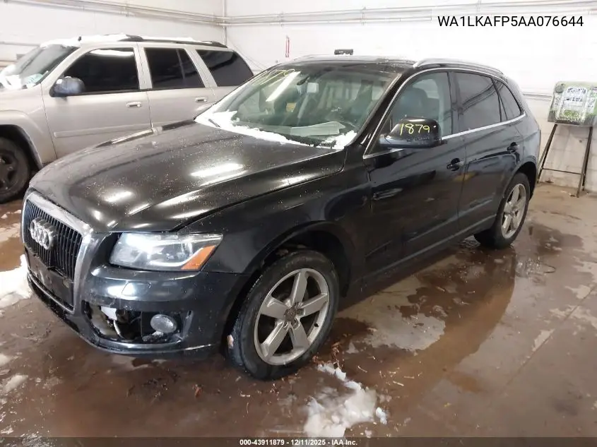 WA1LKAFP5AA076644 2010 Audi Q5 3.2 Premium
