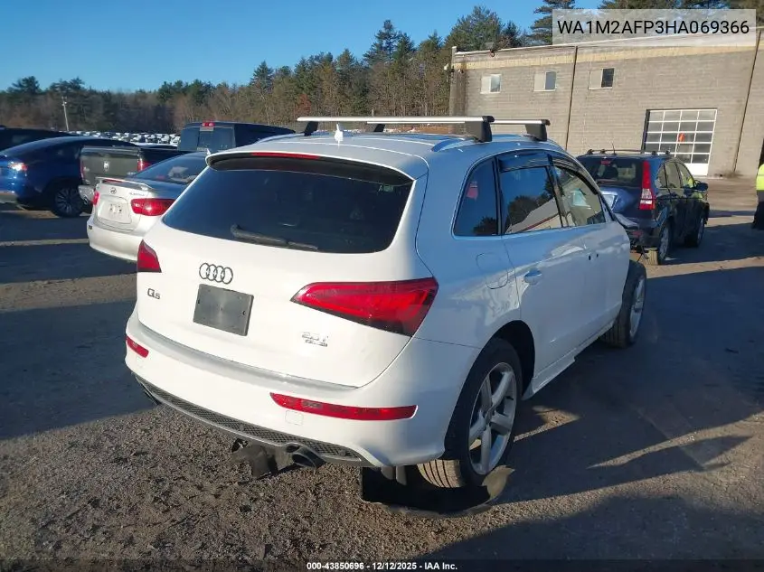 WA1M2AFP3HA069366 2017 Audi Q5 2.0T Premium