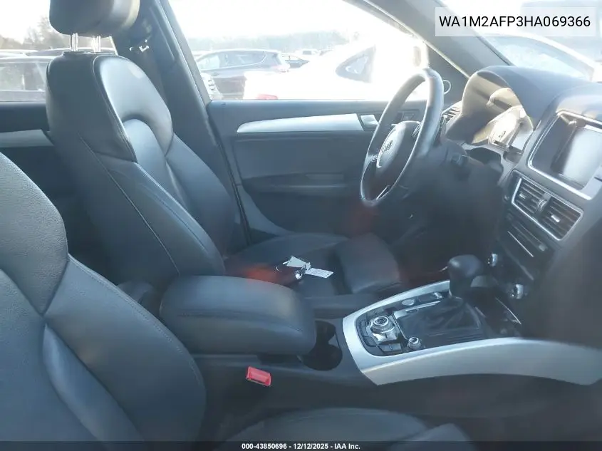 WA1M2AFP3HA069366 2017 Audi Q5 2.0T Premium
