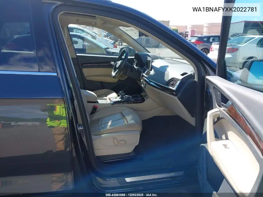 WA1BNAFYXK2022781 2019 Audi Q5 45 Premium