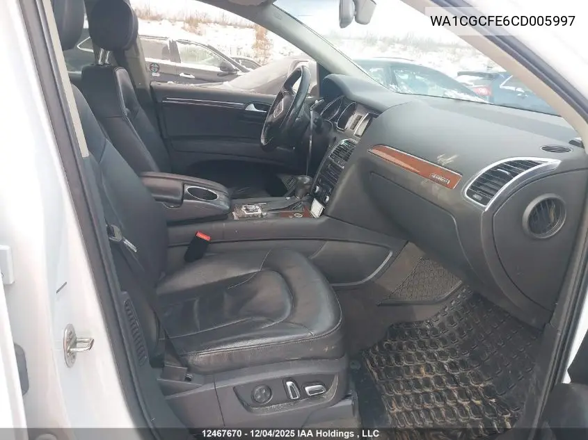 WA1CGCFE6CD005997 2012 Audi Q7