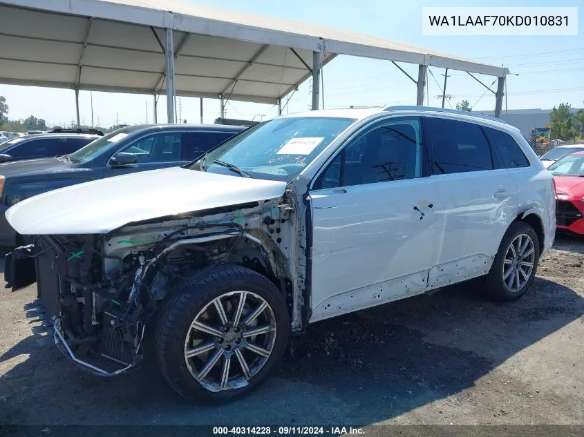 2019 Audi Q7 55 Premium/55 Se Premium VIN: WA1LAAF70KD010831 Lot: 40314228