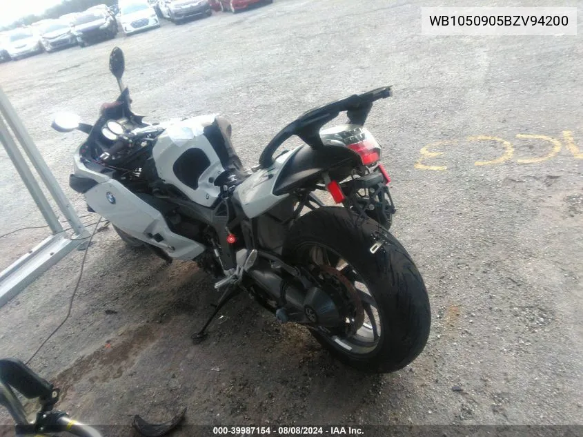 WB1050905BZV94200 2011 BMW K1300 S