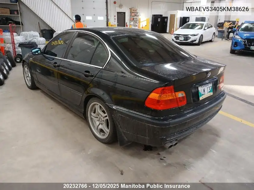 WBAEV53405KM38626 2005 BMW 330I