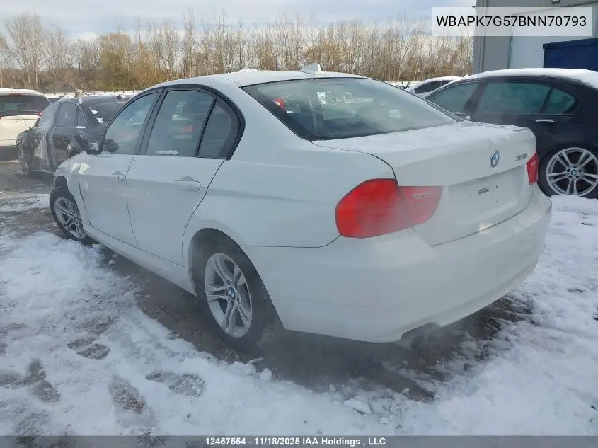 WBAPK7G57BNN70793 2011 BMW 328 Xi