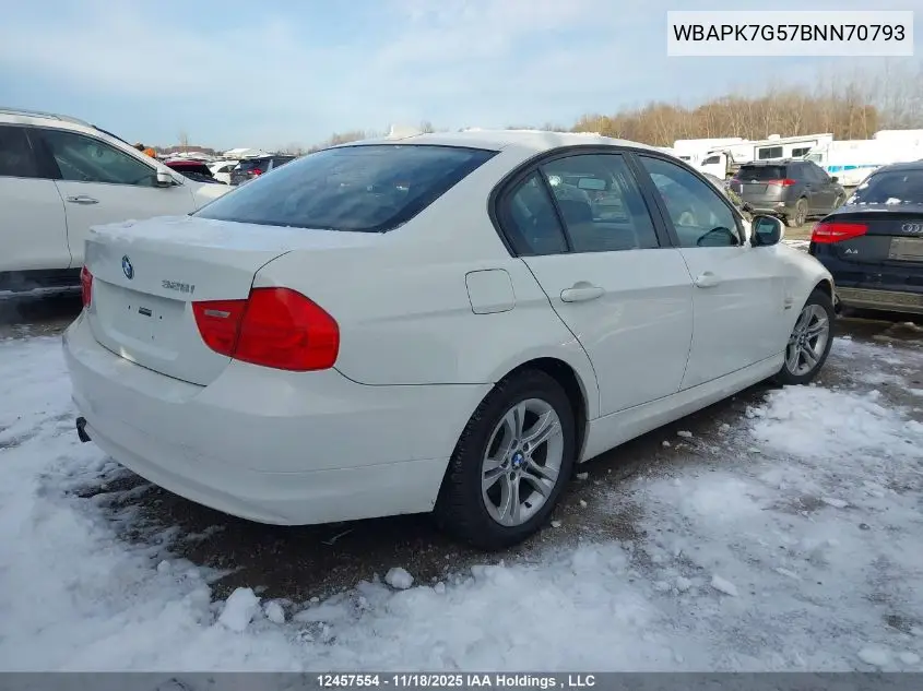 WBAPK7G57BNN70793 2011 BMW 328 Xi