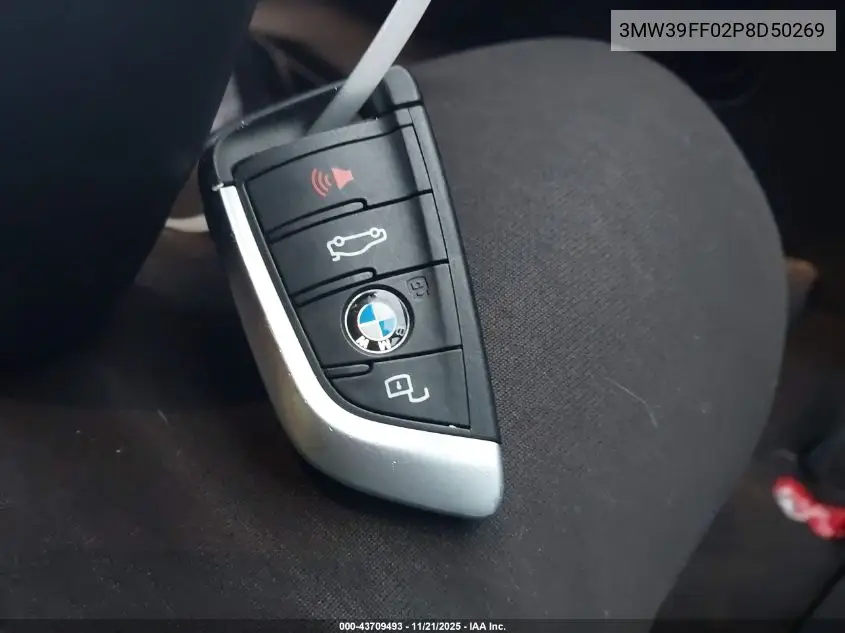 3MW39FF02P8D50269 2023 BMW 3 Series 330E