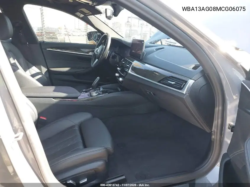 WBA13AG08MCG06075 2021 BMW 530E