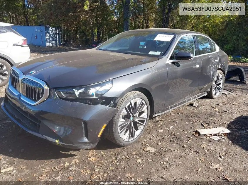 WBA53FJ07SCU42951 2025 BMW 530I xDrive