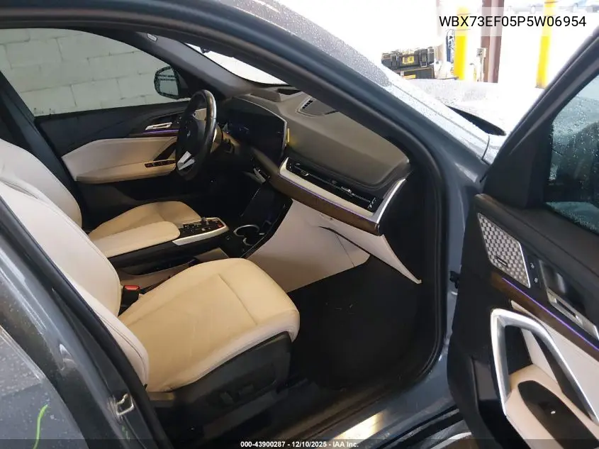 WBX73EF05P5W06954 2023 BMW X1 xDrive28I