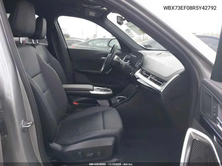 WBX73EF08R5Y42792 2024 BMW X1 xDrive28I