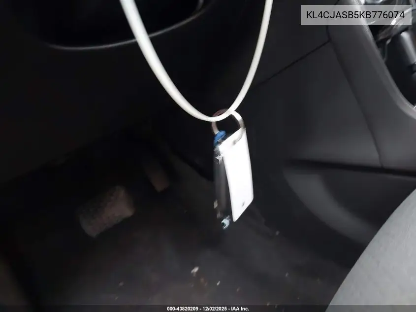 KL4CJASB5KB776074 2019 Buick Encore Fwd Preferred