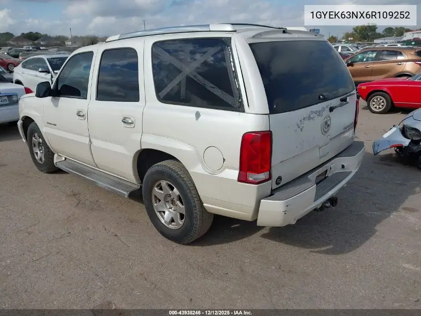 1GYEK63NX6R109252 2006 Cadillac Escalade Standard
