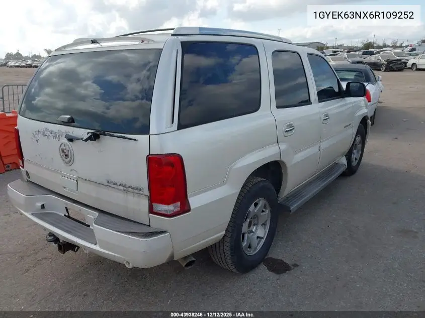 1GYEK63NX6R109252 2006 Cadillac Escalade Standard