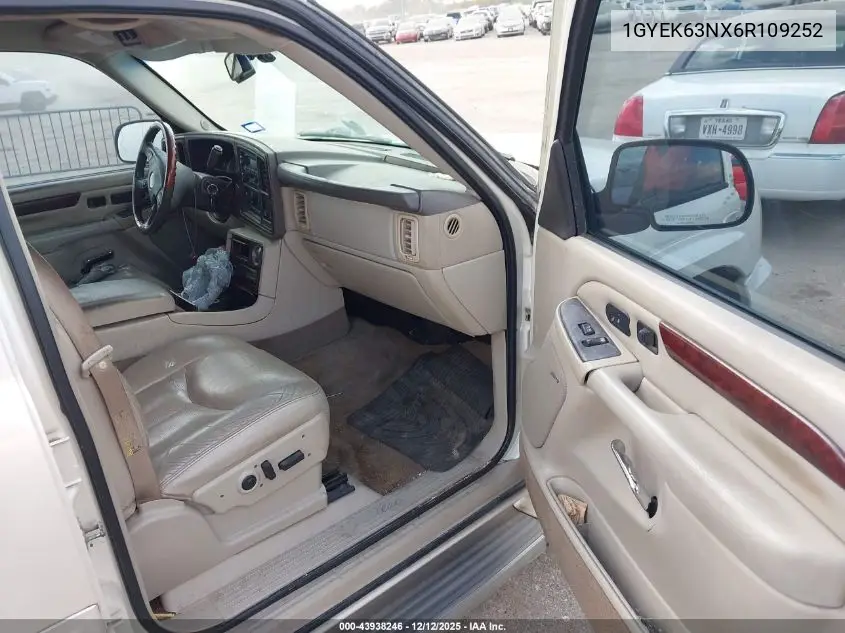 1GYEK63NX6R109252 2006 Cadillac Escalade Standard