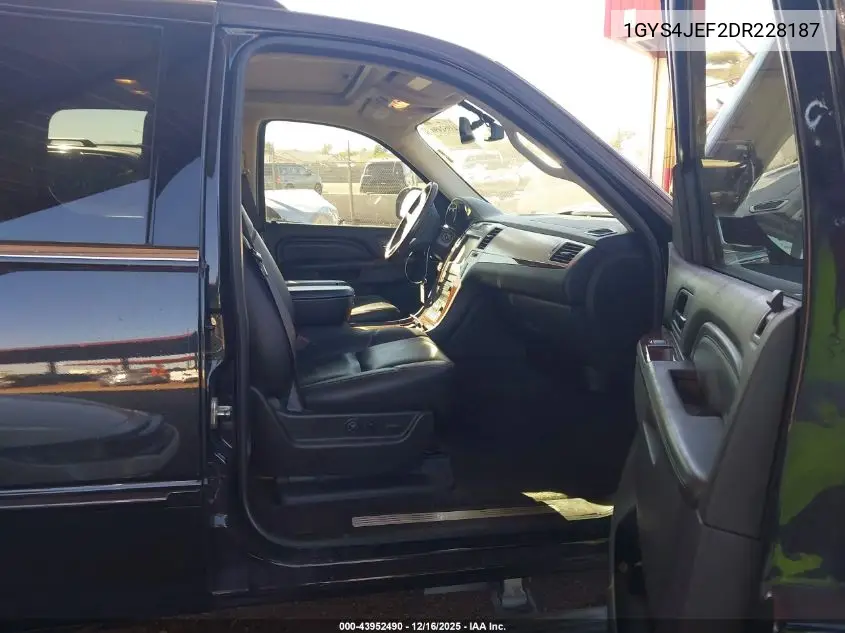 1GYS4JEF2DR228187 2013 Cadillac Escalade Esv Premium