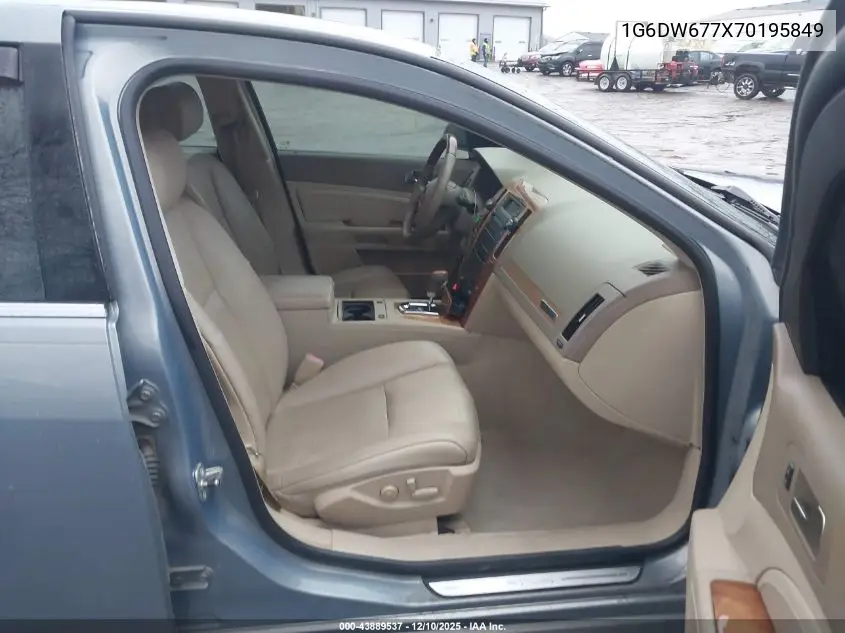 1G6DW677X70195849 2007 Cadillac Sts V6