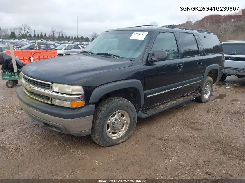 3GNGK26G41G239807 2001 Chevrolet Suburban 2500 Lt