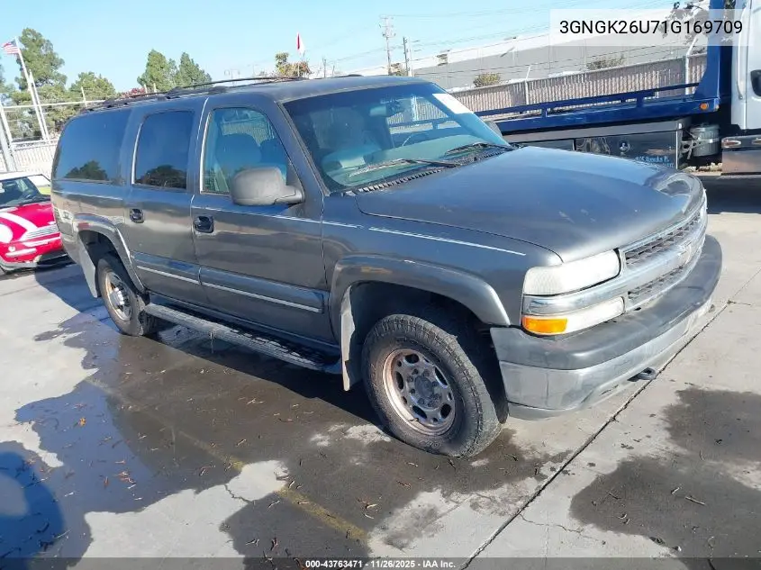 3GNGK26U71G169709 2001 Chevrolet Suburban 2500 Ls