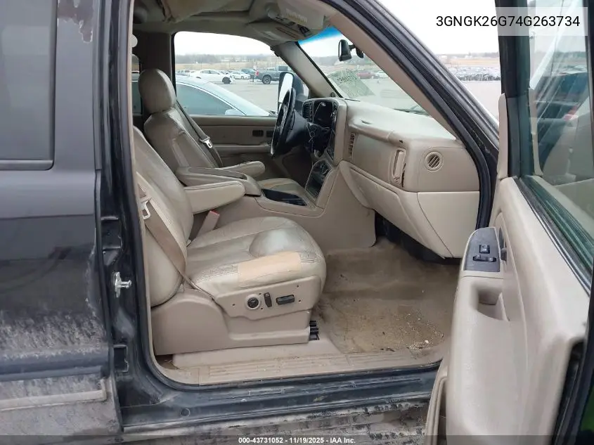 3GNGK26G74G263734 2004 Chevrolet Suburban 2500 Lt
