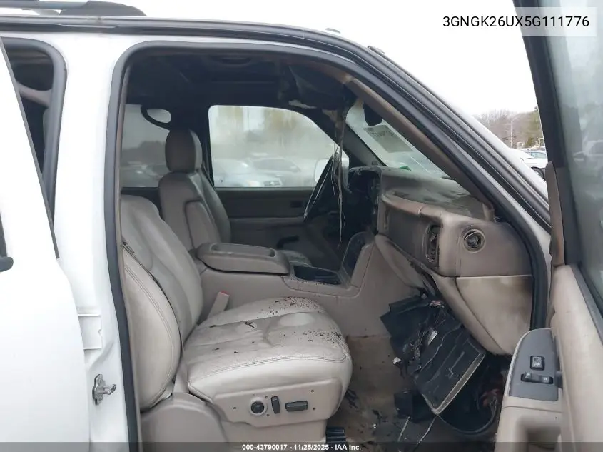 3GNGK26UX5G111776 2005 Chevrolet Suburban 2500 Lt