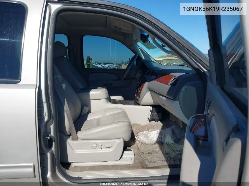 1GNGK56K19R235067 2009 Chevrolet Suburban 2500 Lt2