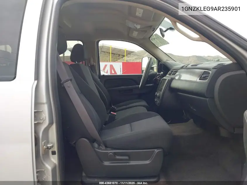 1GNZKLEG9AR235901 2010 Chevrolet Suburban 2500 Ls