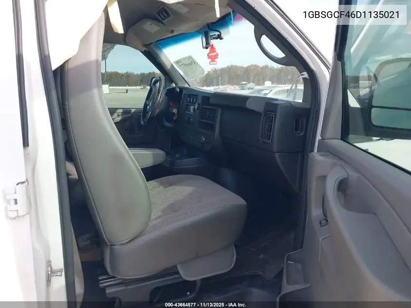 1GBSGCF46D1135021 2013 Chevrolet Express 1500 Lt