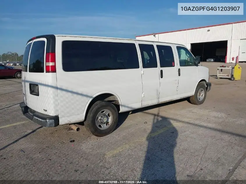 1GAZGPFG4G1203907 2016 Chevrolet Express 3500 Lt