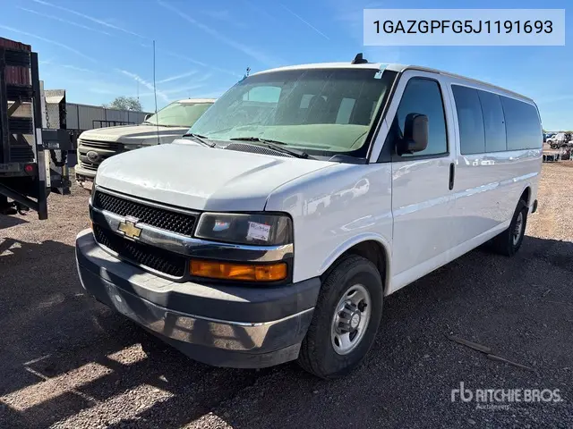 1GAZGPFG5J1191693 2018 Chevrolet Express 3500 2018 Chevrolet Express 3500 10 Passenger Van (Inoperable)
