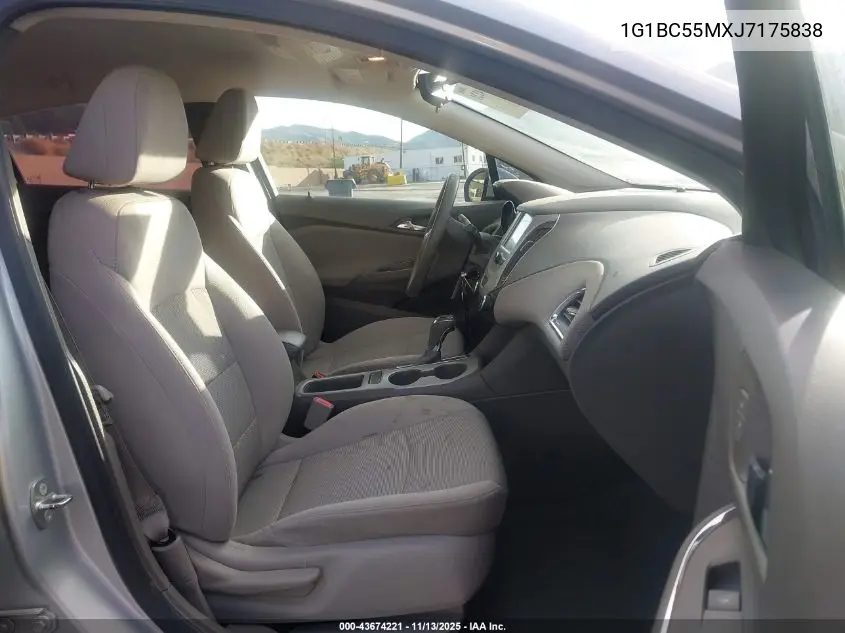 1G1BC55MXJ7175838 2018 Chevrolet Cruz