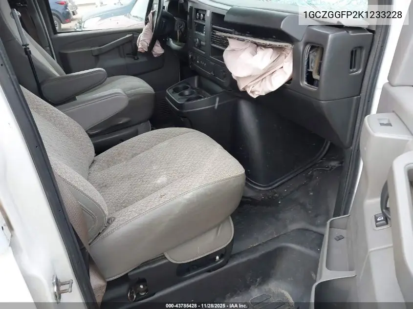 1GCZGGFP2K1233228 2019 Chevrolet Express 3500 Work Van