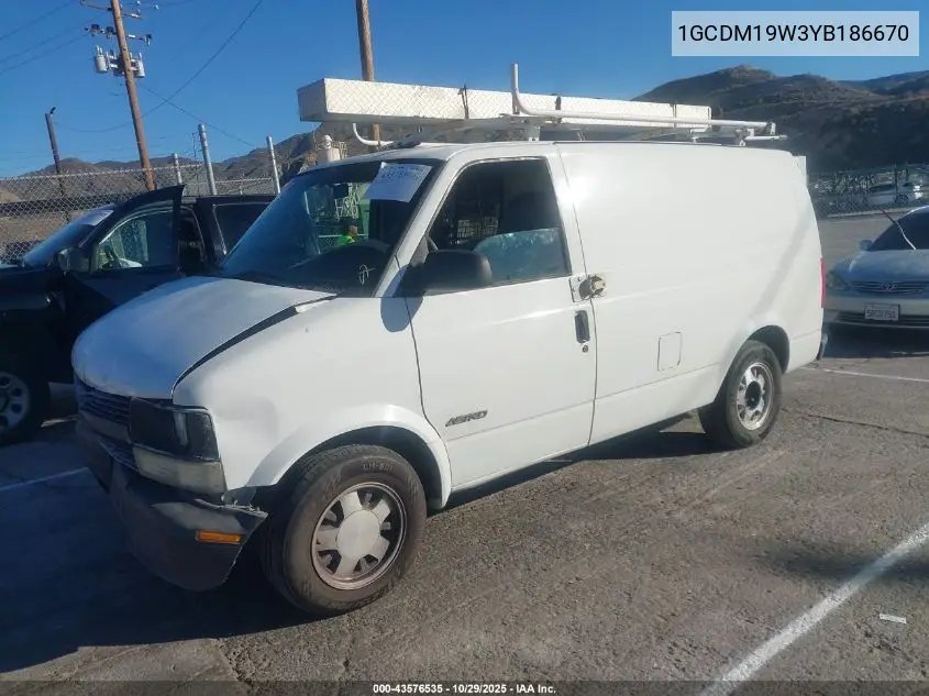 1GCDM19W3YB186670 2000 Chevrolet Astro