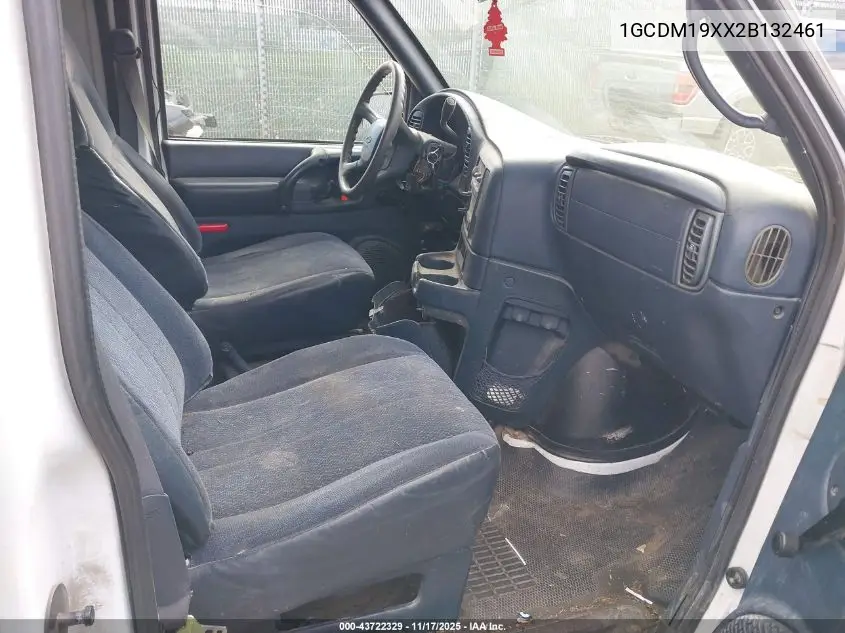 1GCDM19XX2B132461 2002 Chevrolet Astro