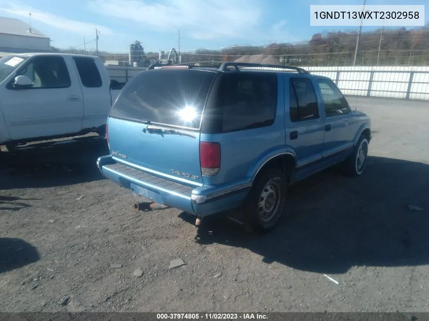 1996 Chevrolet Blazer VIN: 1GNDT13WXT2302958 Lot: 37974805