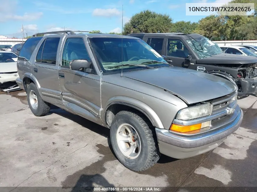 1GNCS13W7X2242626 1999 Chevrolet Blazer Lt