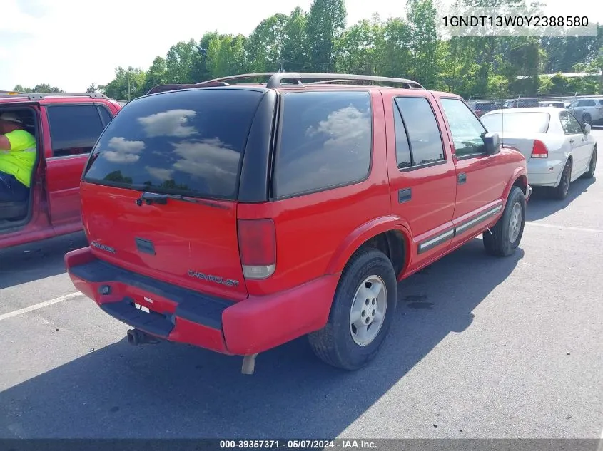 2000 Chevrolet Blazer Ls VIN: 1GNDT13W0Y2388580 Lot: 39357371