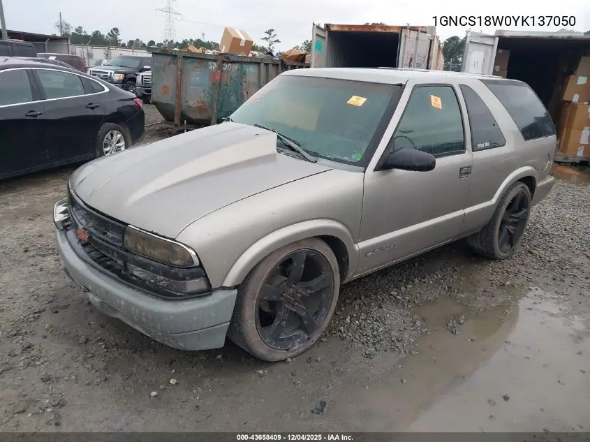 1GNCS18W0YK137050 2000 Chevrolet Blazer Ls