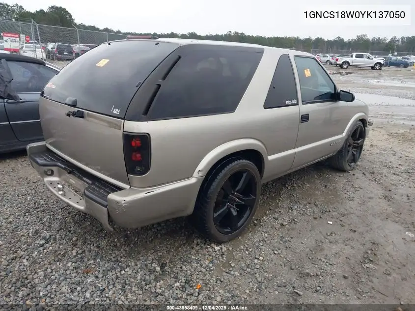 1GNCS18W0YK137050 2000 Chevrolet Blazer Ls