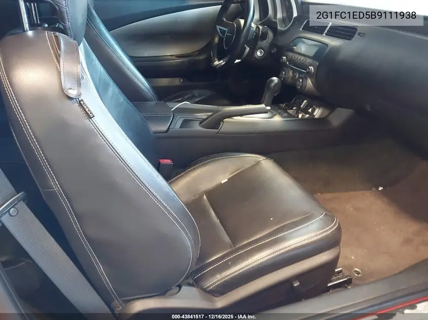 2G1FC1ED5B9111938 2011 Chevrolet Camaro 2Lt