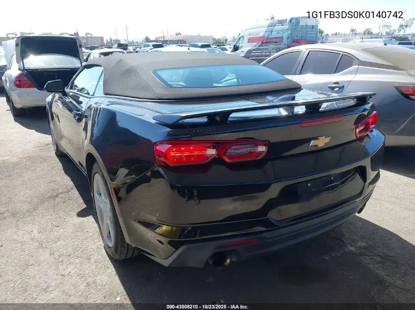 1G1FB3DS0K0140742 2019 Chevrolet Camaro 1Lt