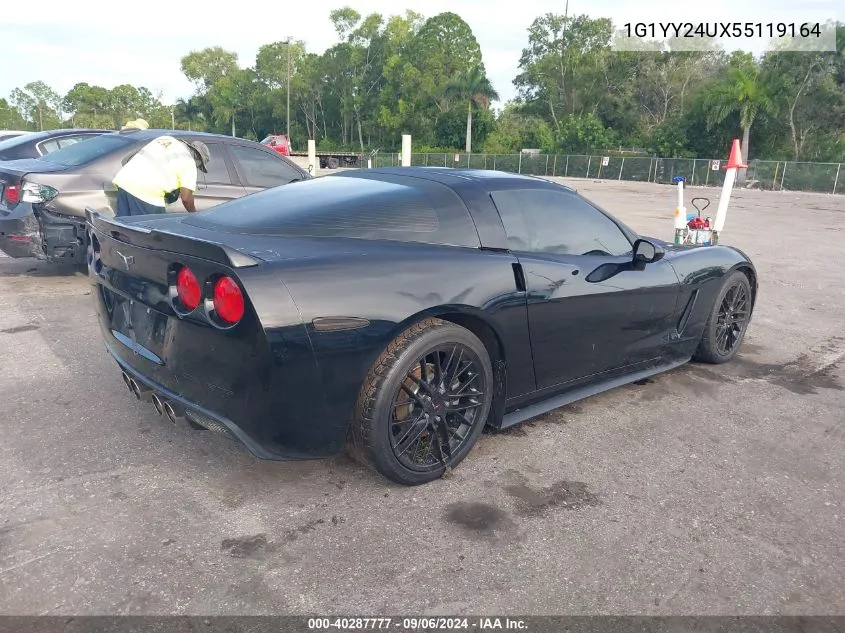 1G1YY24UX55119164 2005 Chevrolet Corvette